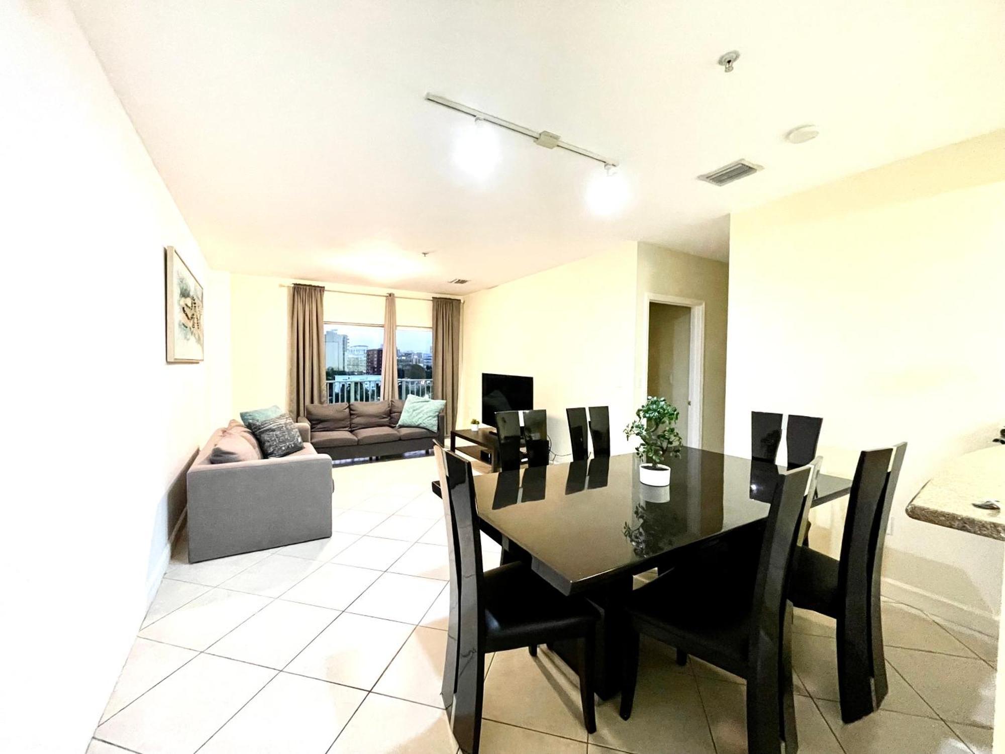 Private Bedroom In Miami - Coral Gables 601 Ngoại thất bức ảnh