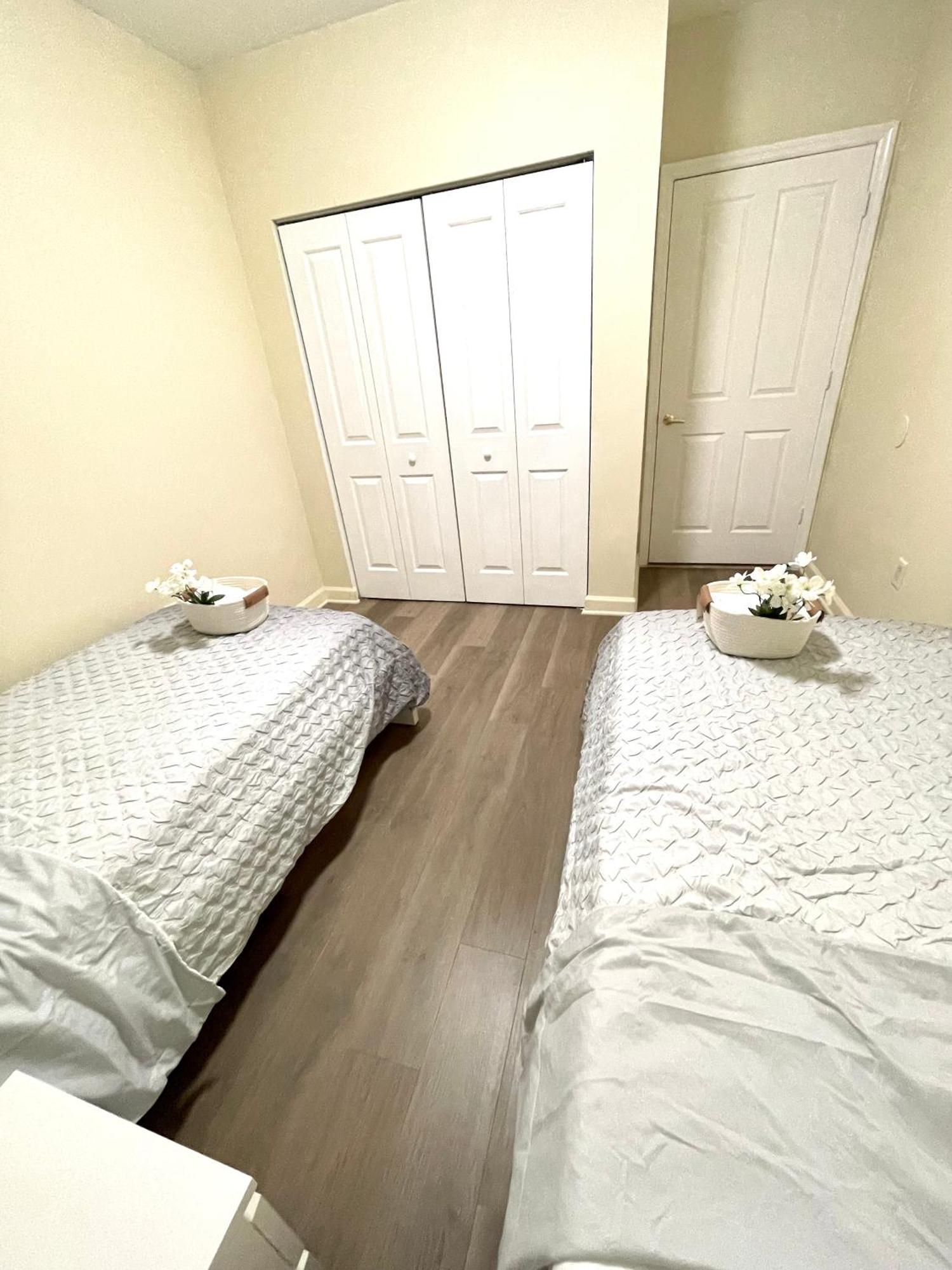 Private Bedroom In Miami - Coral Gables 601 Ngoại thất bức ảnh