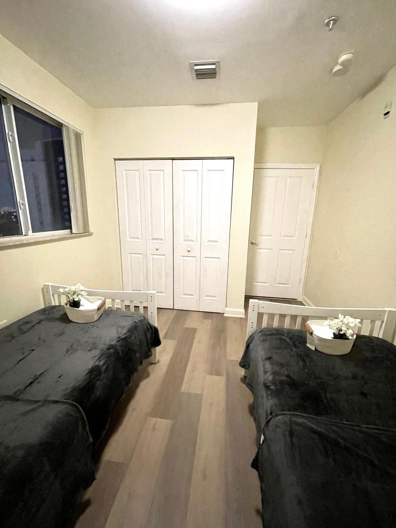 Private Bedroom In Miami - Coral Gables 601 Ngoại thất bức ảnh