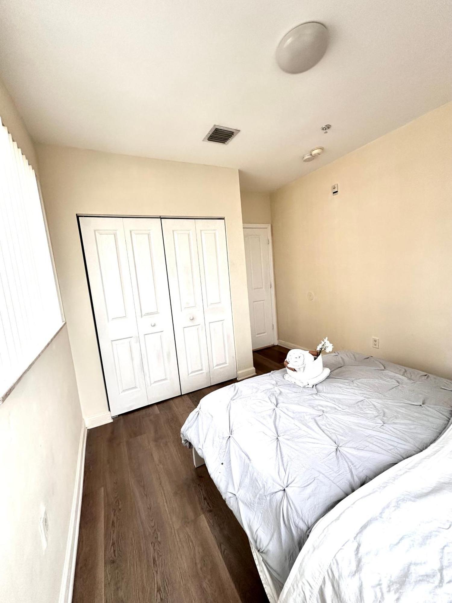 Private Bedroom In Miami - Coral Gables 601 Ngoại thất bức ảnh